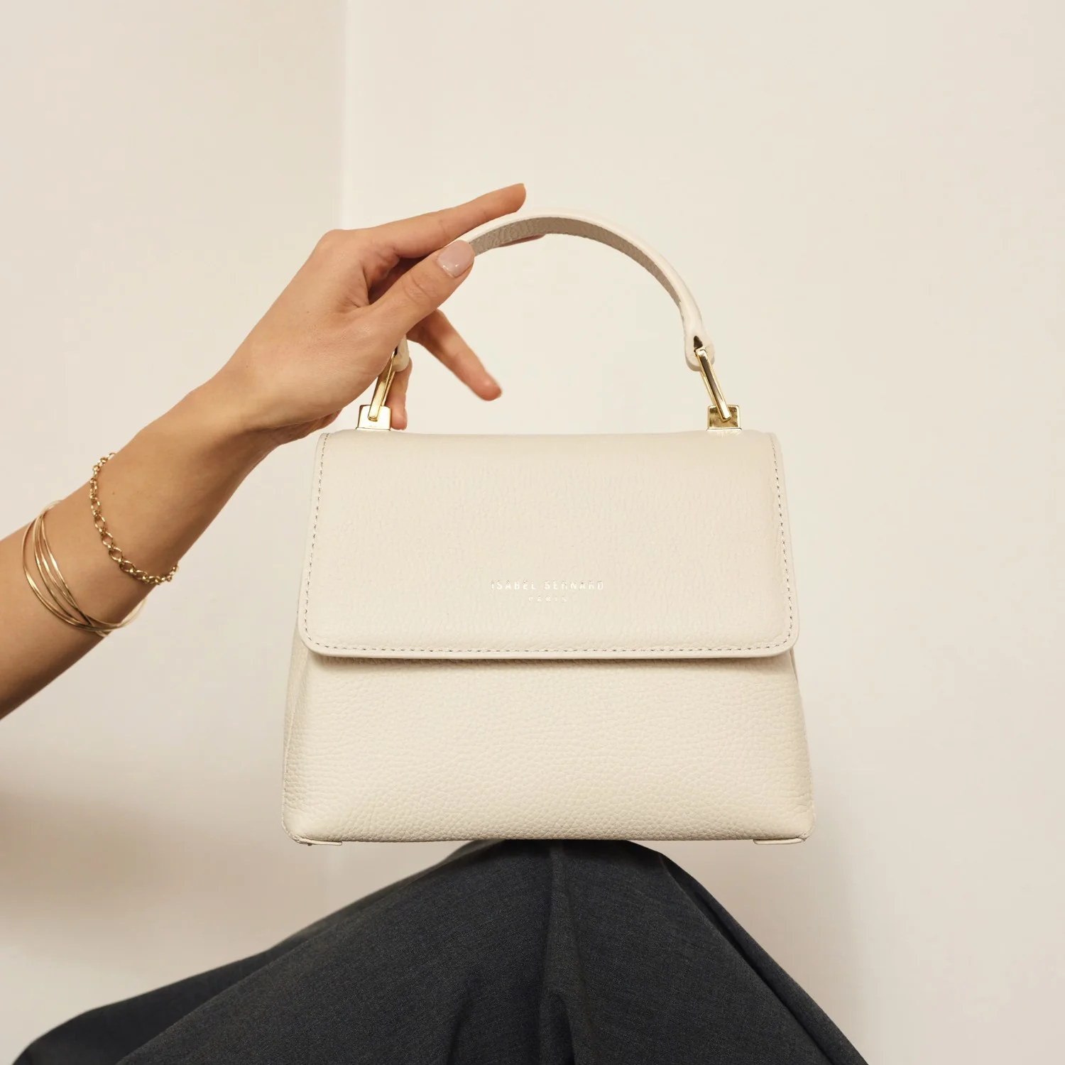 Isabel Bernard Femme Forte Heline Crème Leather Handbag IB21027 - Image 4