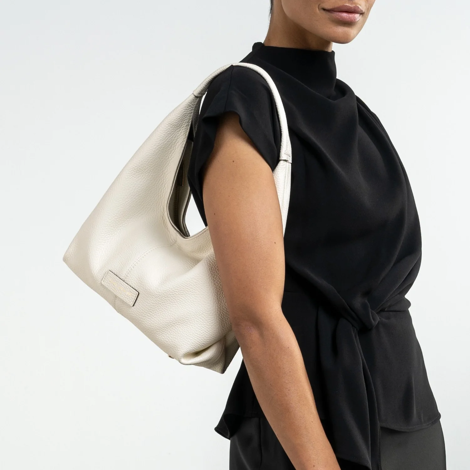 Isabel Bernard Honoré Grace mini cream calfskin leather handbag IB21132-070 - Image 3