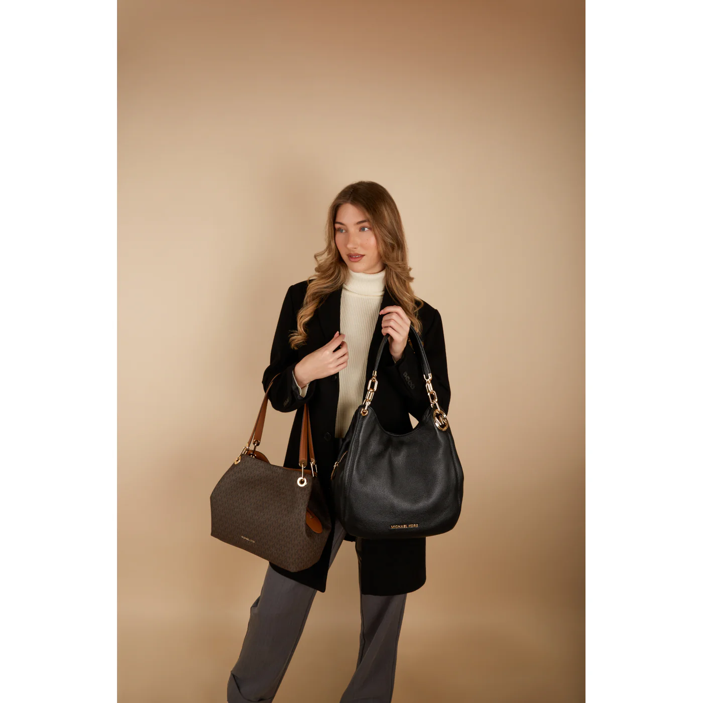 Michael Kors Lillie Black Shoulder Bag 30T9G0LE3L-001 - Image 3