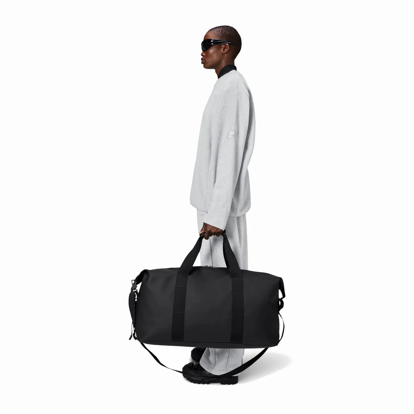 Rains Hilo Black Travel Bag R14210-01 - Image 4