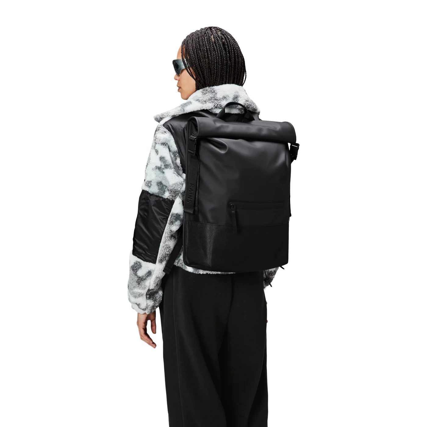 Rains Trail Black Backpack R14320-01 - Image 3